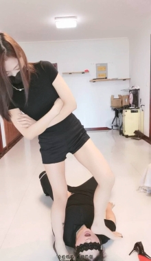 ŮľӼճ