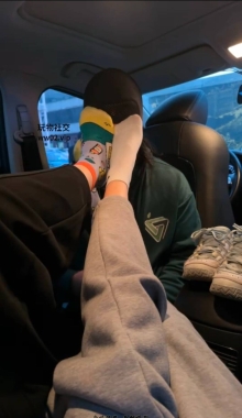 【素人挖掘机】路边搭讪到素人姐妹花
