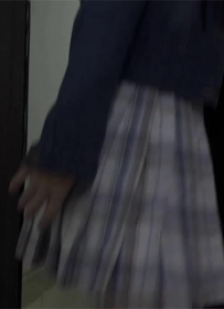 【网友作品】剧情-高颜值姐姐被高利贷追债 捆绑TK肉丝美脚-1080P[977MB/33分钟]