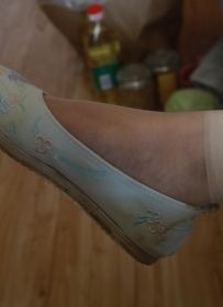 99ԭ˯ĺŮдչʾ[JPGMP4/1.27G]